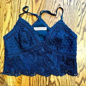Abercrombie & Fitch Navy Medium Lace Cropped Top